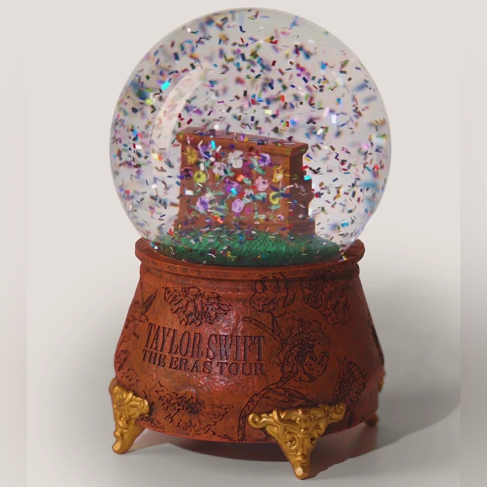 Taylor Swift The Eras Tour Acoustic Piano Snow Globe